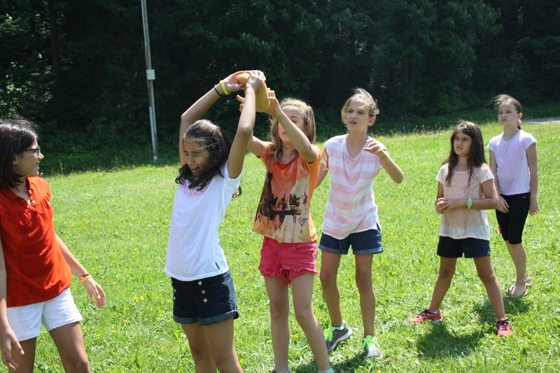 Village Camps International Summer Camp Leysin, Switzerland 2026-08-15 https://www.villagecamps.com/journals_admin/images/691-23-Big Yellow (41).jpg